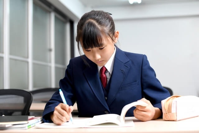 法政大学第二高等学校の入試傾向と対策
